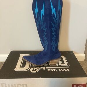 Dingo thunder road size 9